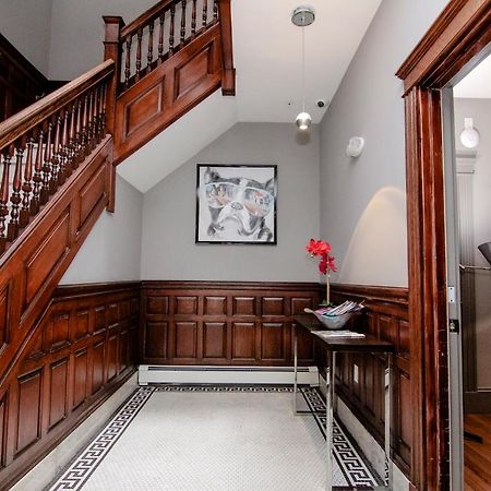 A Stylish Stay W/ A Queen Bed, Heated Floors.. #37 Brookline Ngoại thất bức ảnh